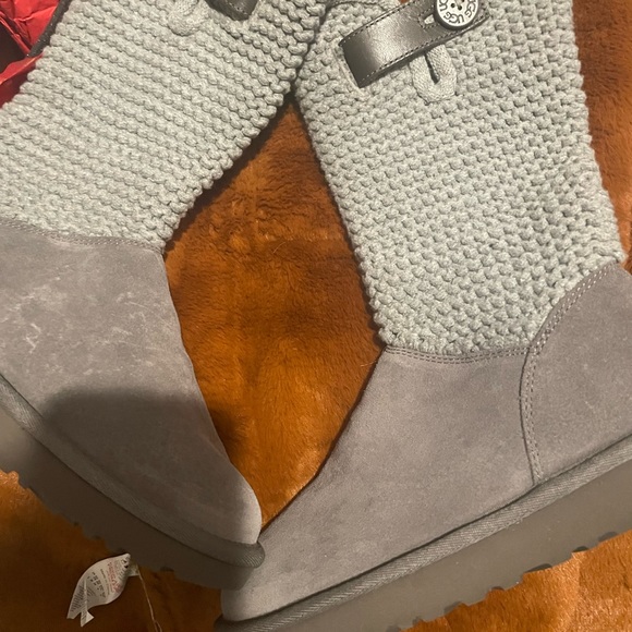 Uggs - Picture 5 of 5